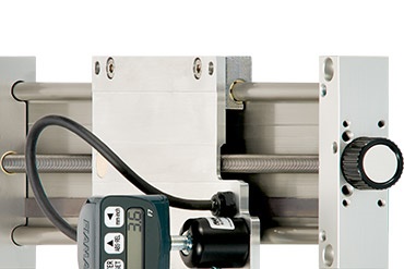 drylin SLWM linear unit with lead screw drive and digital measuring system from igus